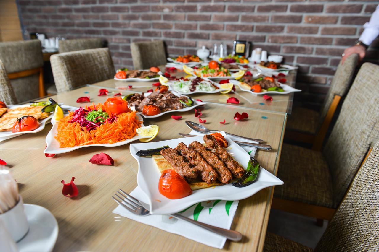 Royal Sivas Hotel Buitenkant foto